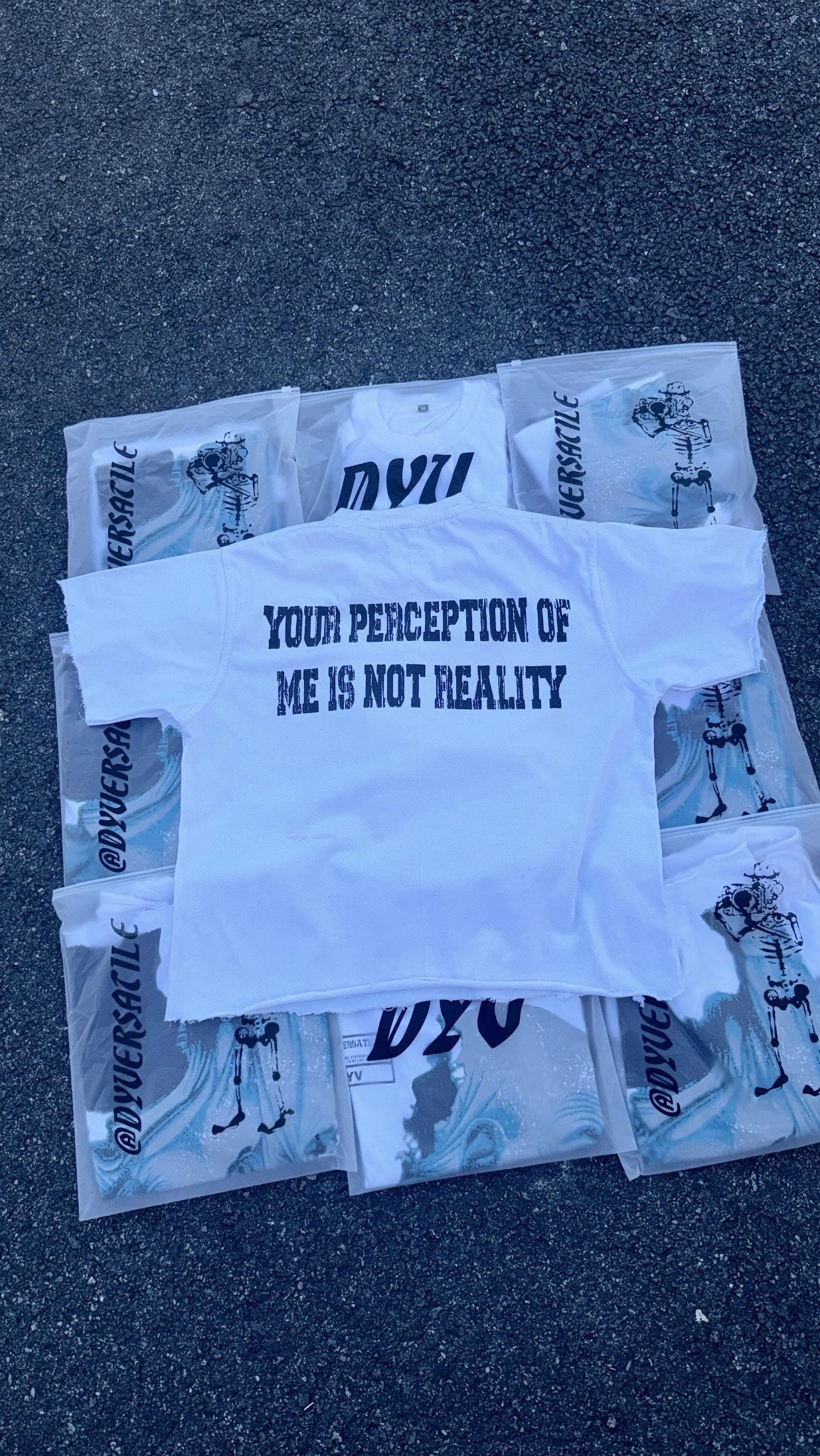 DYV WHITE TEE