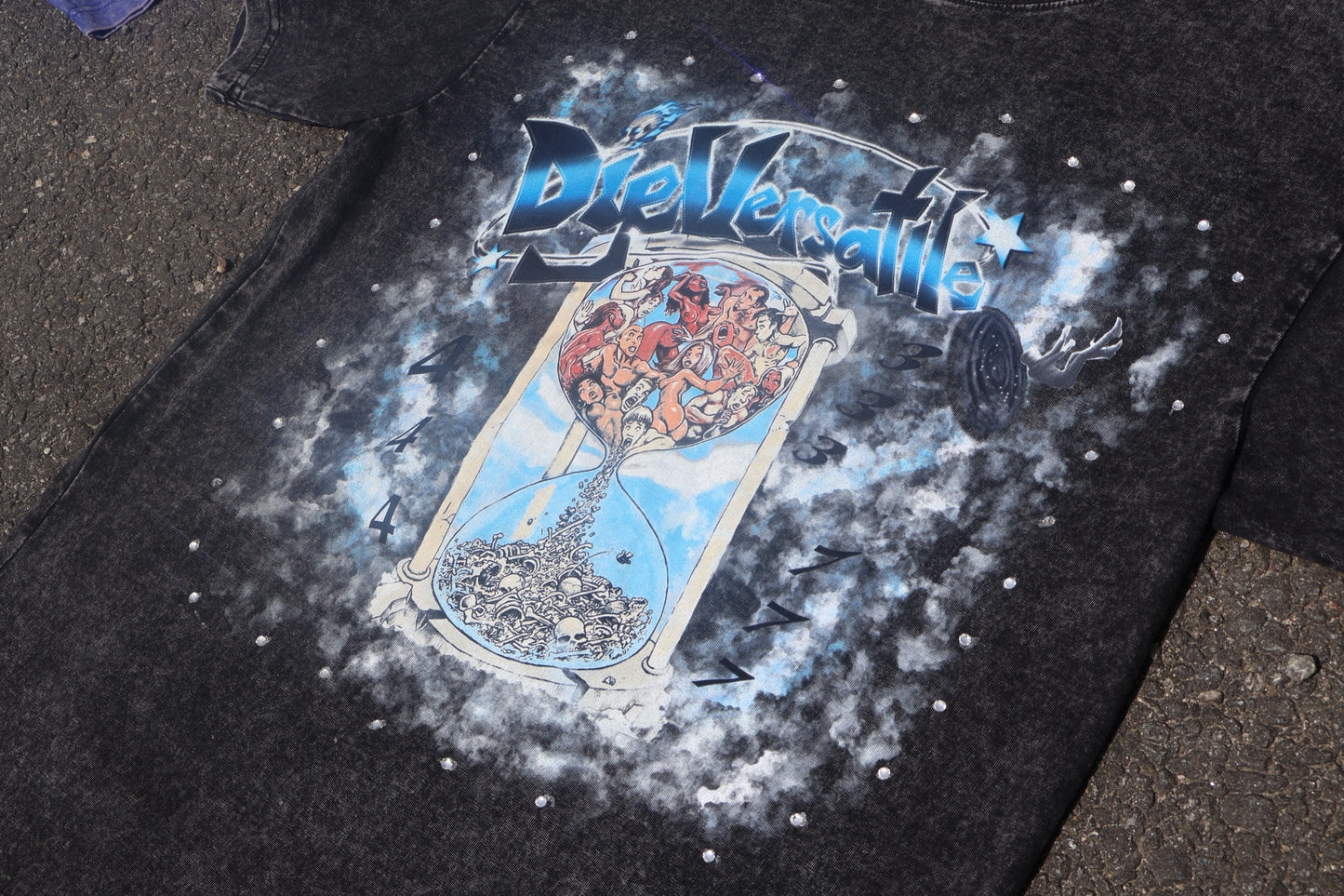 DYV HOURGLASS TSHIRT