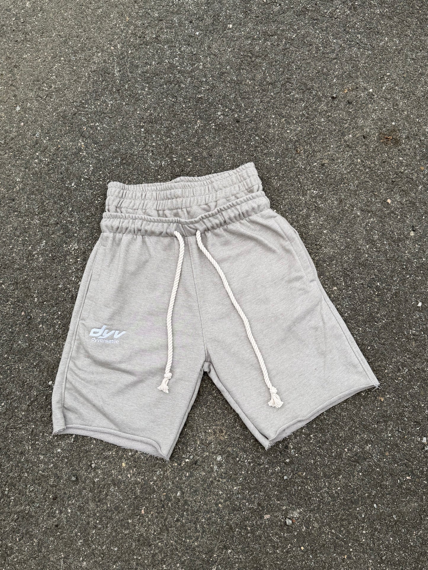DYV SHORTS - GREY
