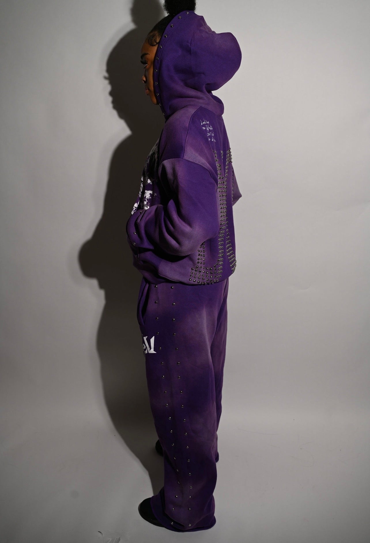 DYV STUD SWEATPANTS - PURPLE