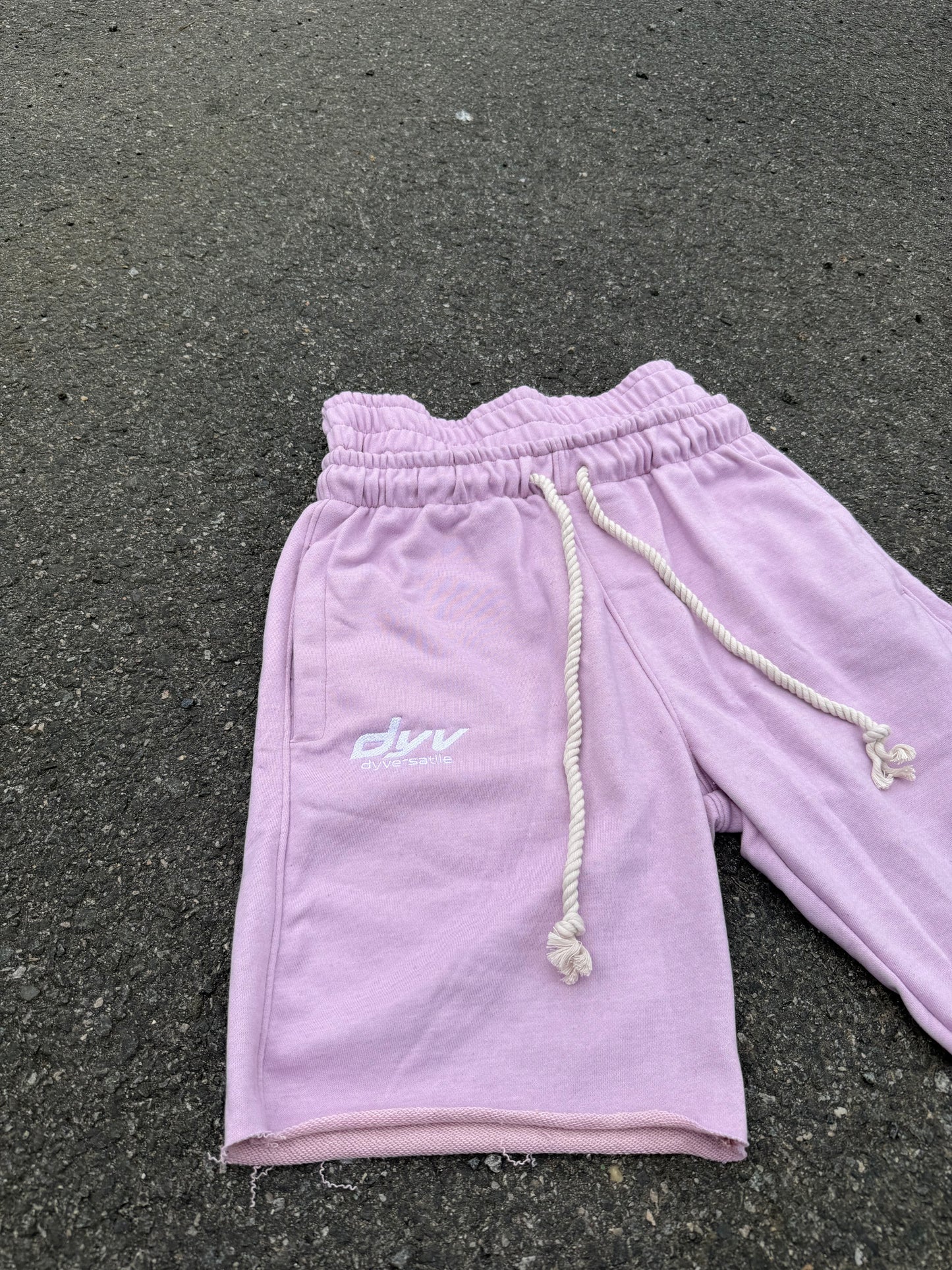 DYV SHORTS - PINK