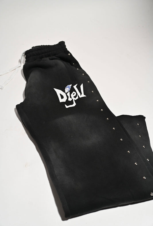 DYV STUD SWEATPANTS - BLACK