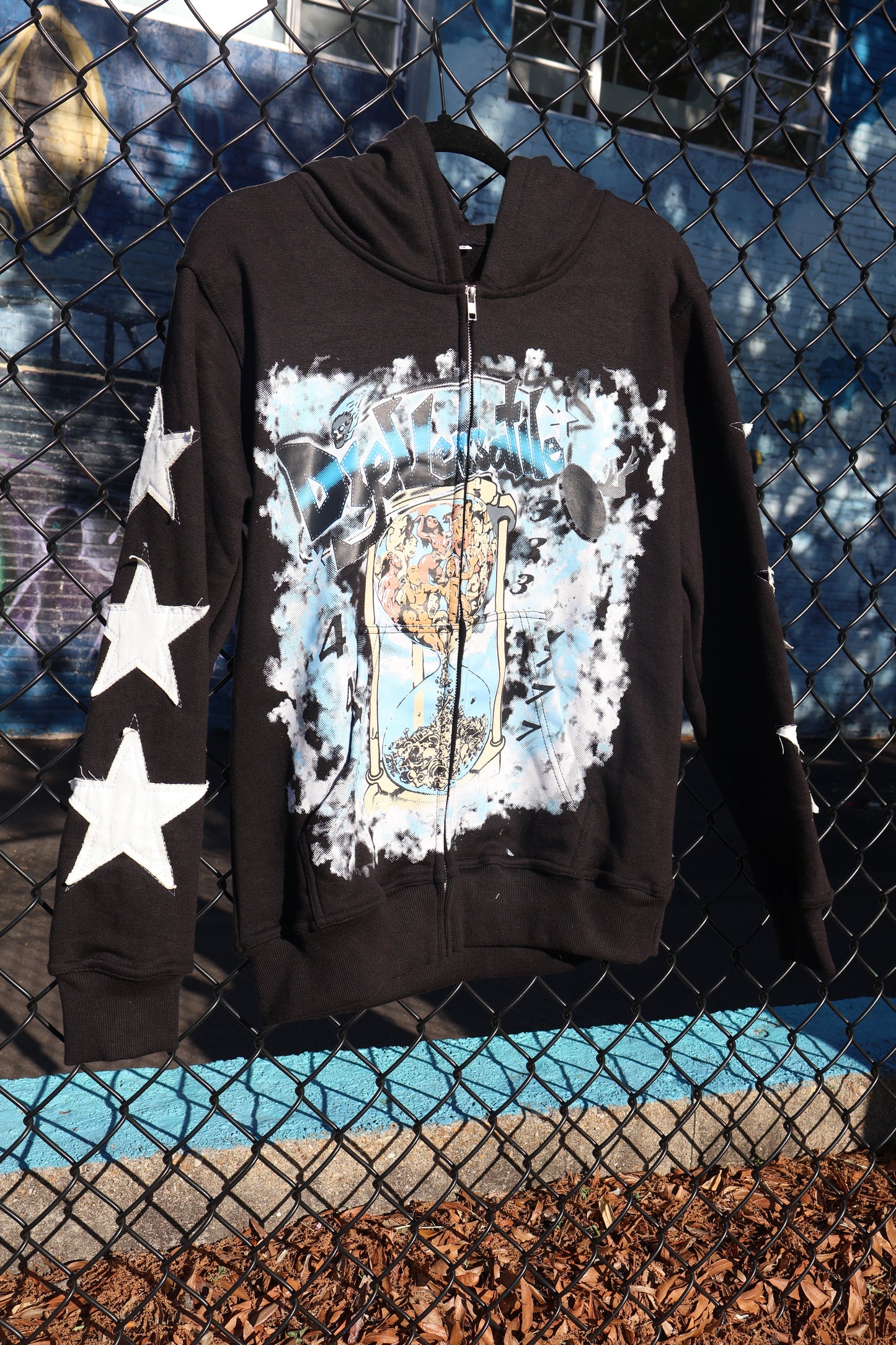 DYV HOURGLASS ZIP UP - BLACK
