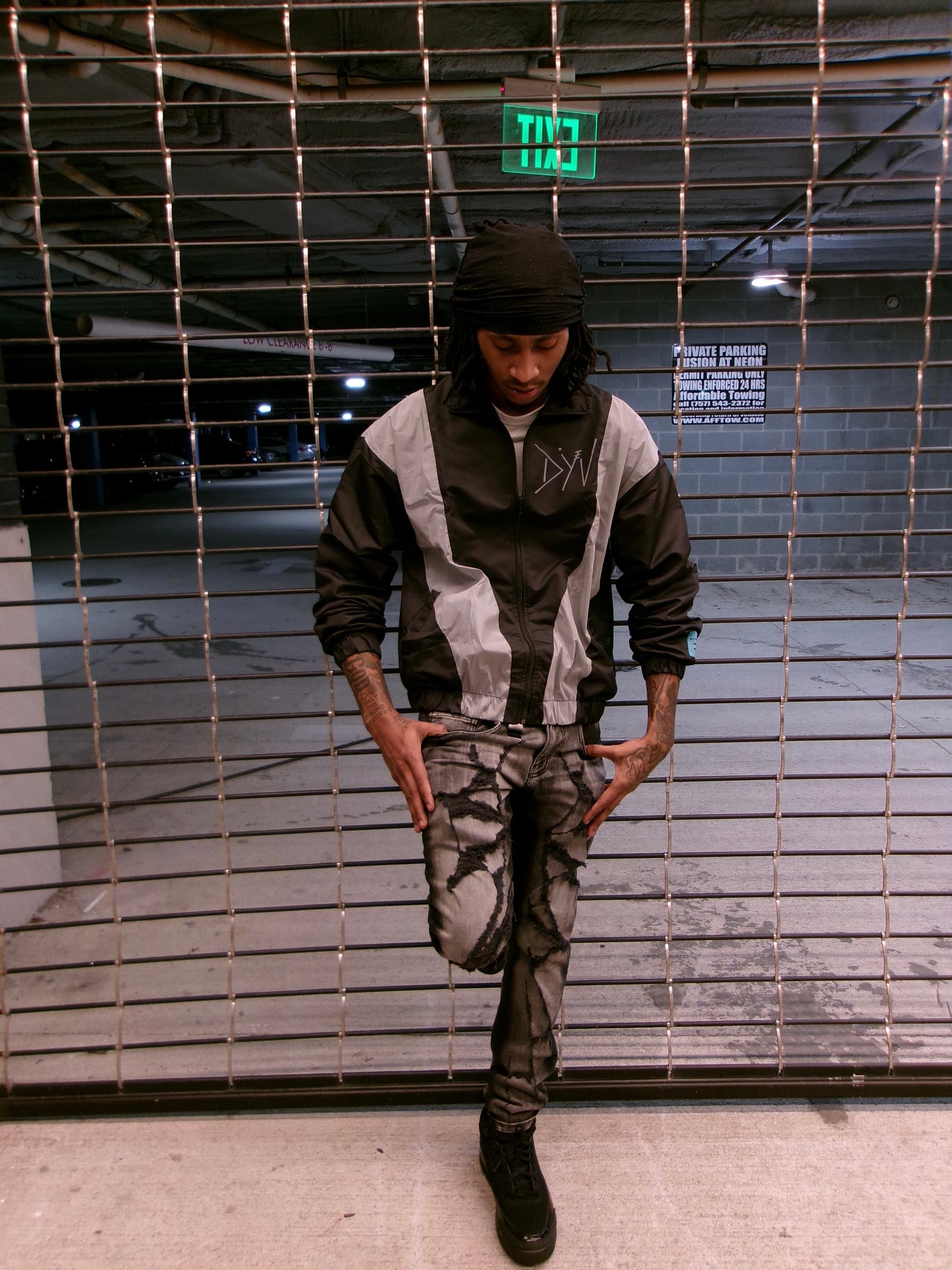 DYV WINDBREAKER -BLACK